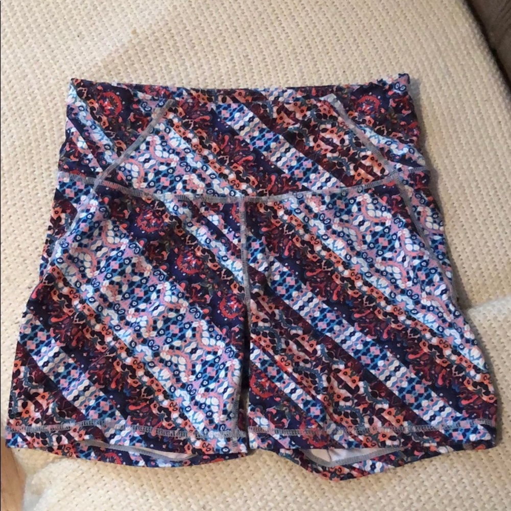 Athleta Nomad 5” shorts (discontinued)